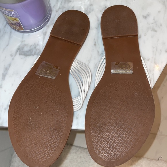 NWT Tory Burch White Leather Thong Sandal/Flip Flop 🩴 Size 7 - with Box - Picture 8 of 13